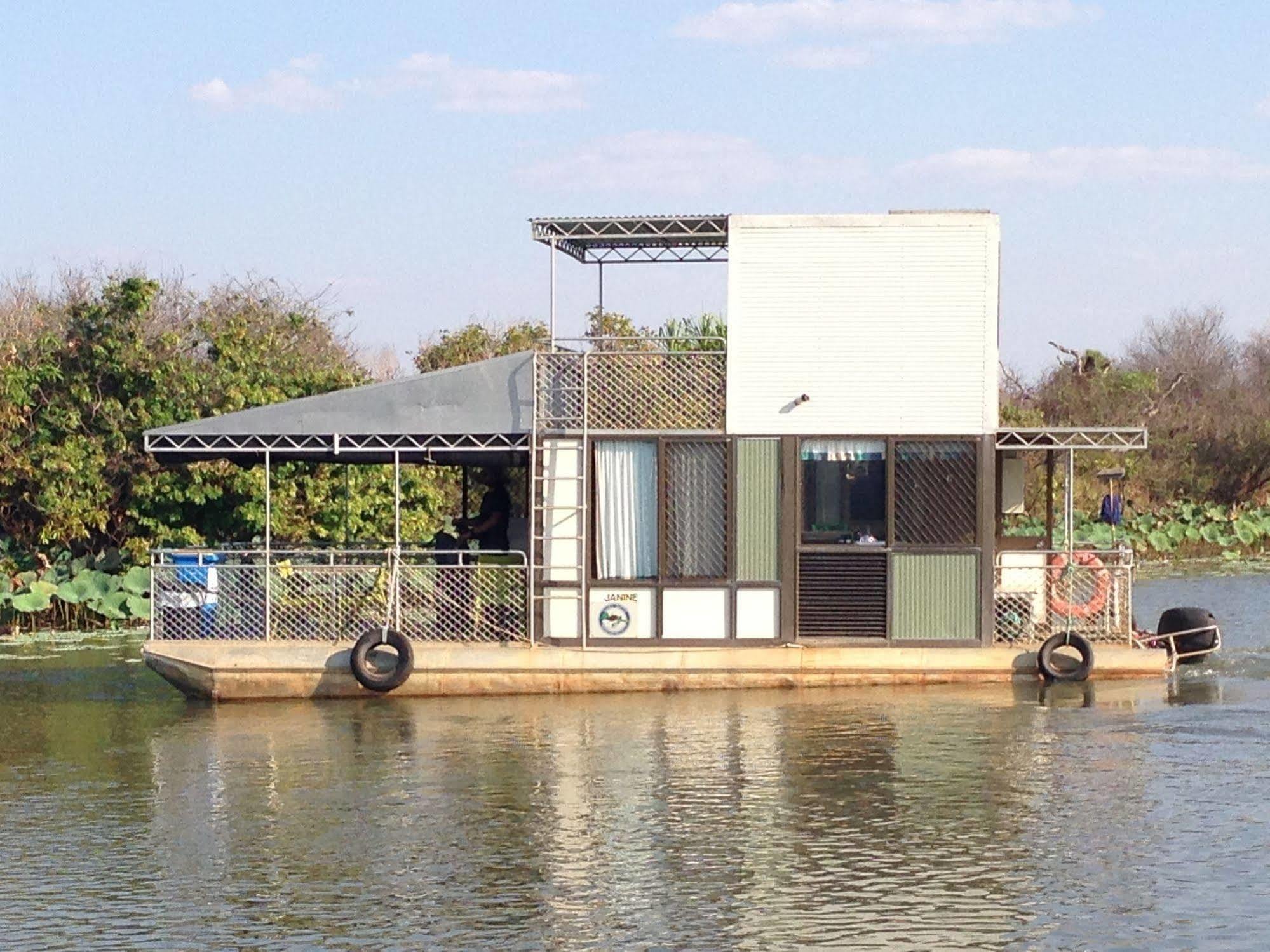 Corroboree Houseboats Marrakai 외부 사진